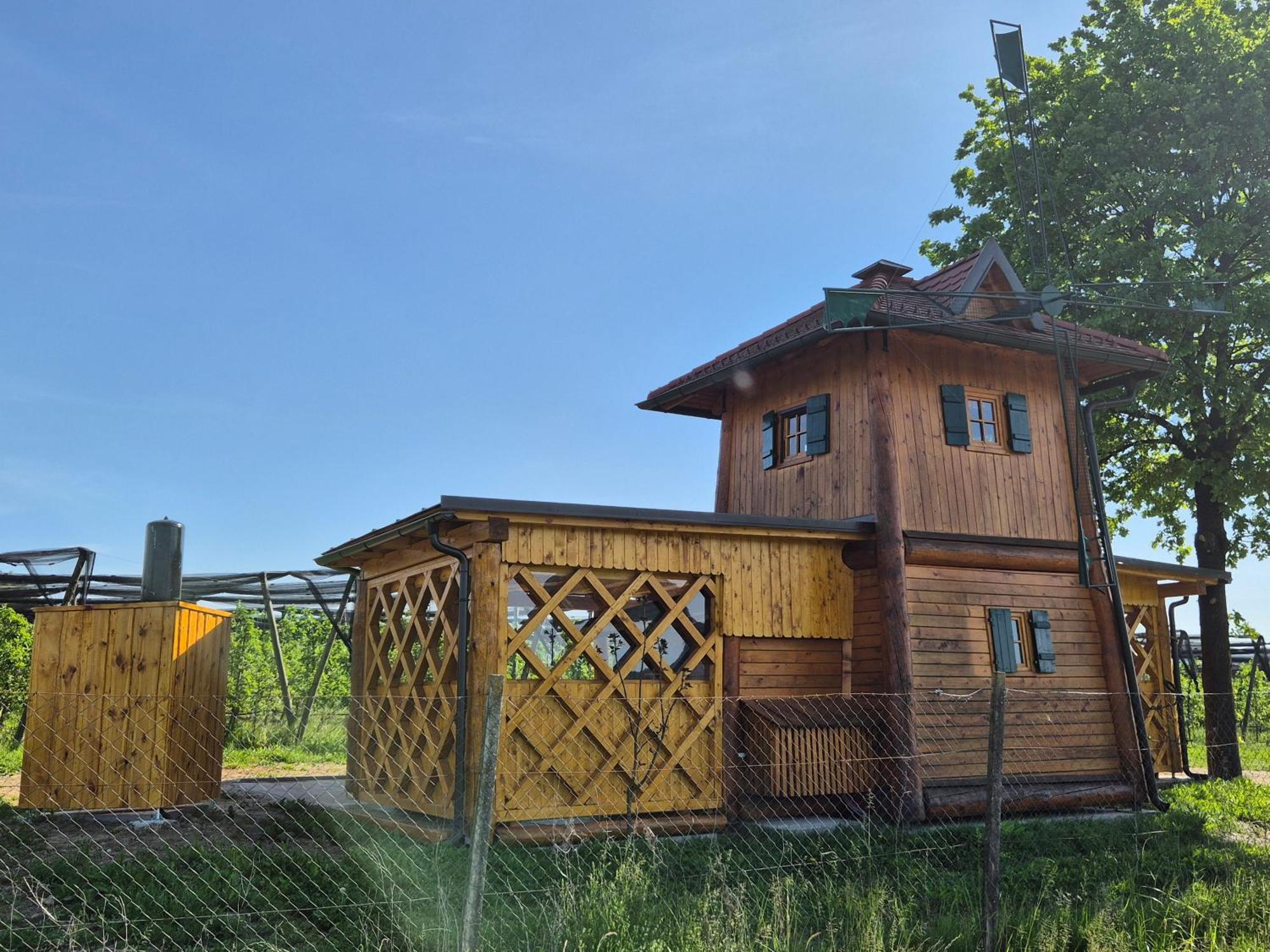 Unique Wooden Holiday House In Nature Lukovica pri Domžalah Εξωτερικό φωτογραφία